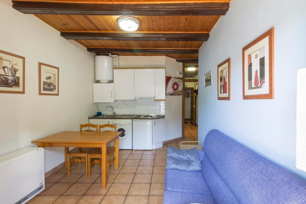 Apartamento Azkoiti Etxea Ochagavia Exterior photo